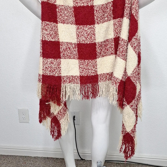 Red & Cream Cowgirl Fringe Plaid Open Front Western Cozy Sweater Vest One Size - Picture 7 of 8